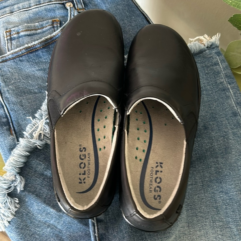 KLOG SHOES in black slip resistant size 7.5